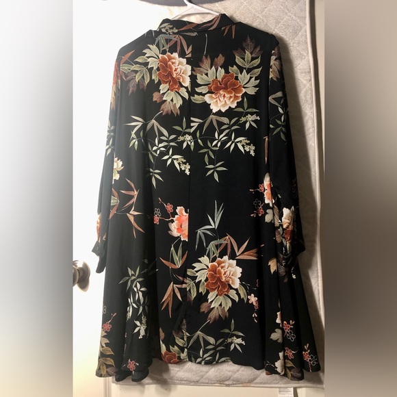 SOLD OUT LAST NWT ZARA FLORAL MINI DRESS - Picture 5 of 7